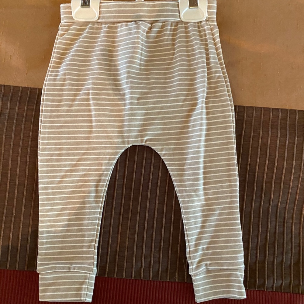 Full Set Outfit - Picture 5 of 10